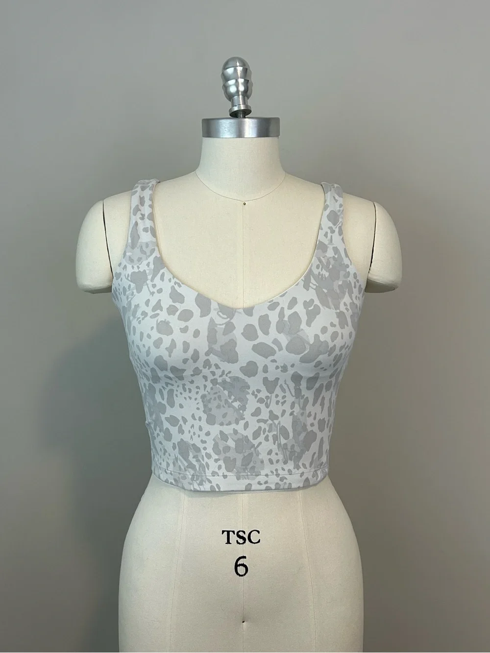 Lululemon Align Cheetah Camo Antique White Tank Sz 4